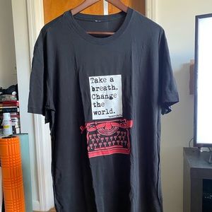 Lululemon 5 year basic tee XL